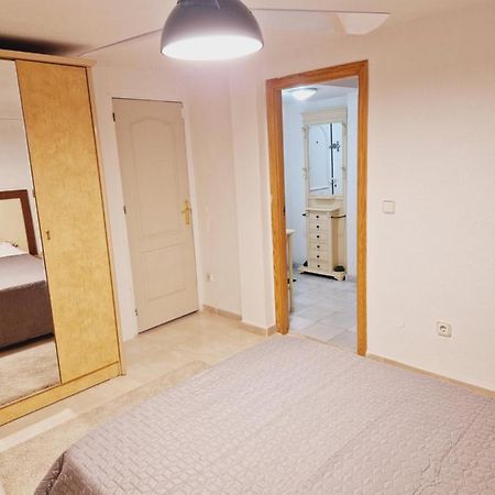 Magnifico Chalet Adosado En Torrevieja, Alicante. Ngoại thất bức ảnh