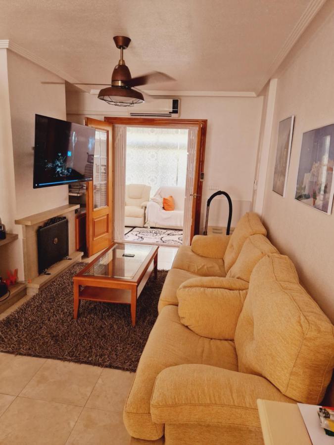 Magnifico Chalet Adosado En Torrevieja, Alicante. Ngoại thất bức ảnh